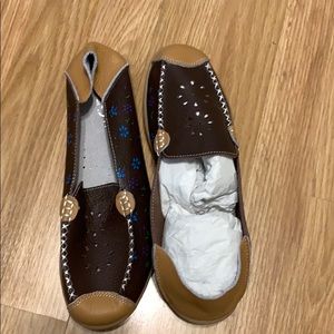 Leather slip on shoes